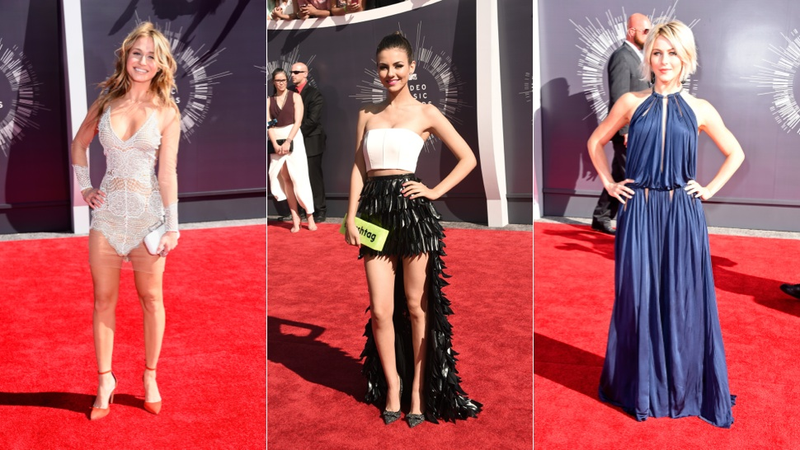 Illustration for article titled Glitter, Cleavage and Outlandish Outfits on the VMAs Red Carpet